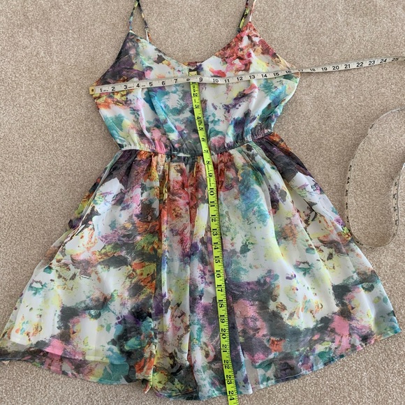 Multi Colored Print Dress - Picture 3 of 8